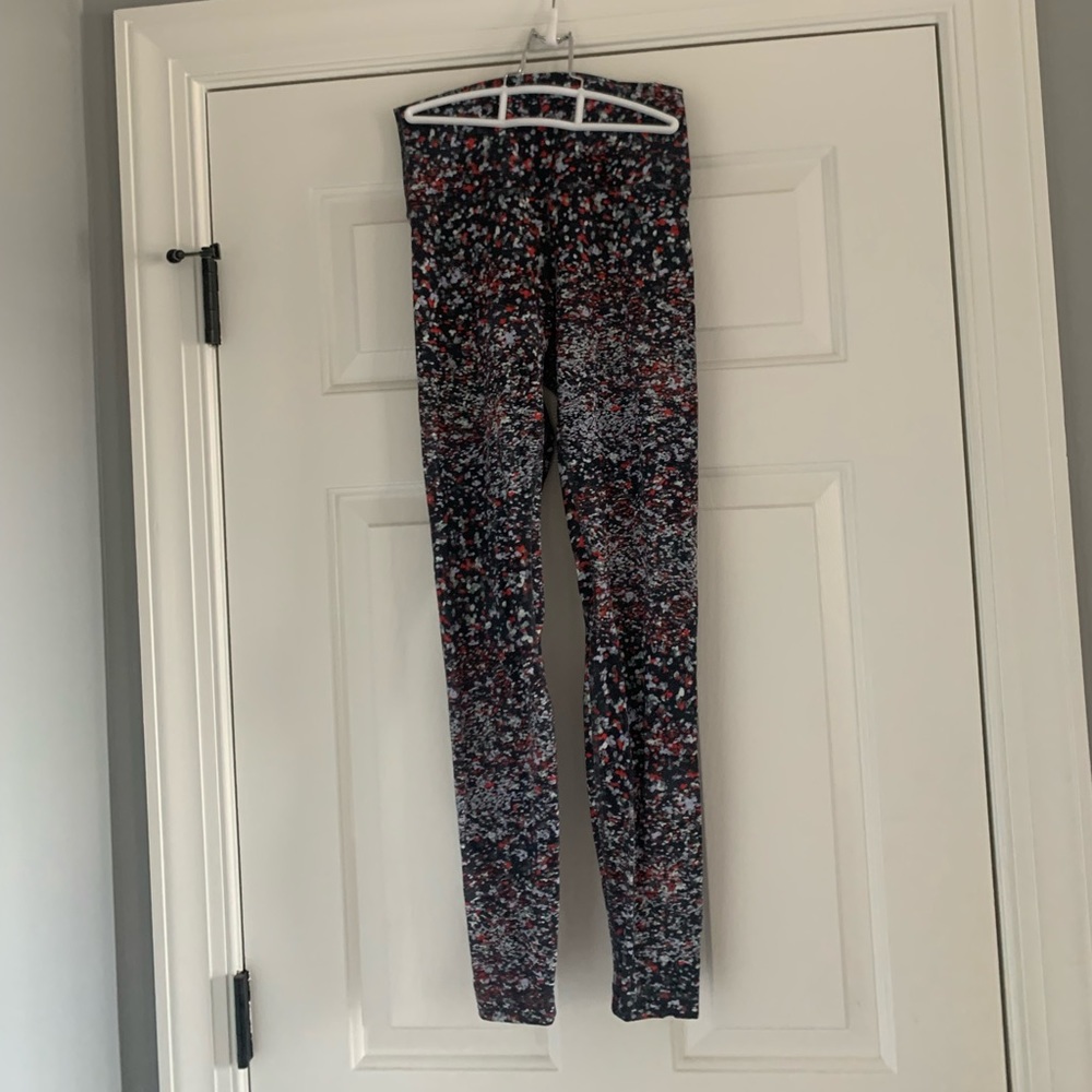 Lululemon align high rise leggings 28” inseam size 6